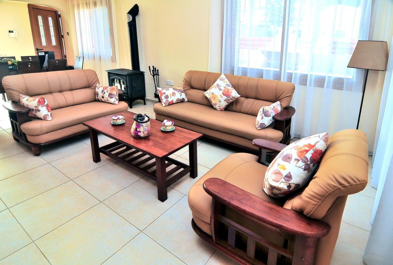 Chronas By Prestige Bookings คอรัลเบย์ ภายนอก รูปภาพ